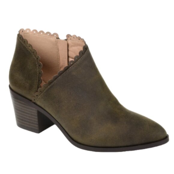 JOURNEE COLLECTION Tessa Cutout Bootie in Faux Leather, Olive, Size: 9M, NWT** - Picture 1 of 4